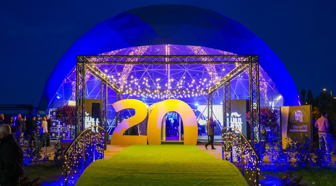 WE BUILD. YOU ROCK. FOR 20 YEARS.