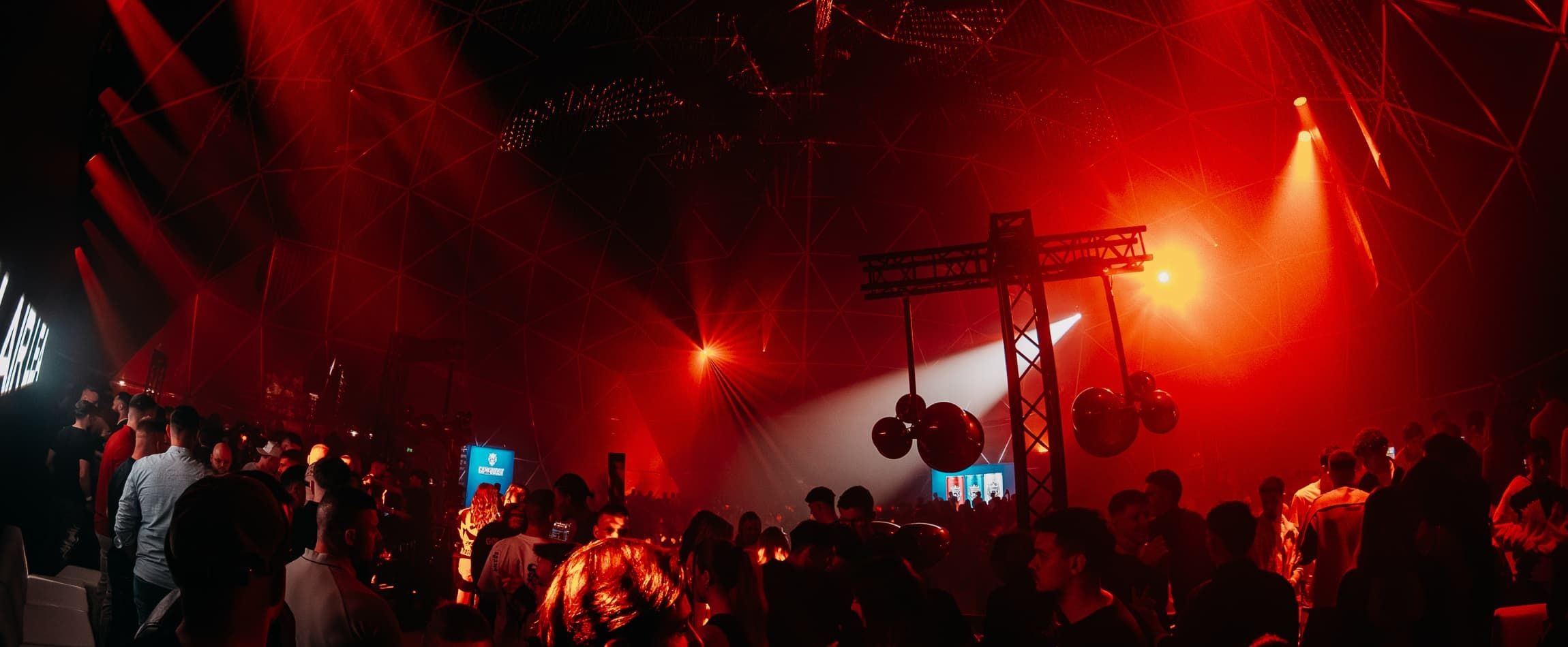 RedRoom - Sfera173